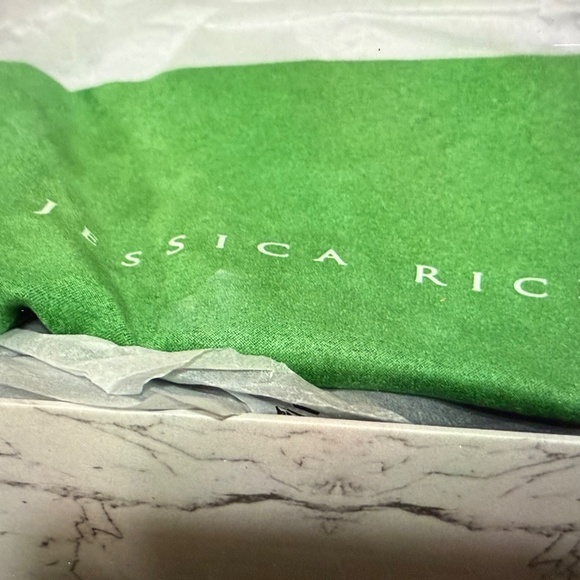 Jessica Rich White and Gold Heels - Picture 3 of 16